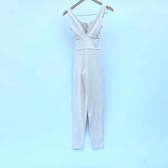 Live The Process Cut Out Jumpsuit Bodysuit One Piece Workout Cream Small - Picture 5 of 7